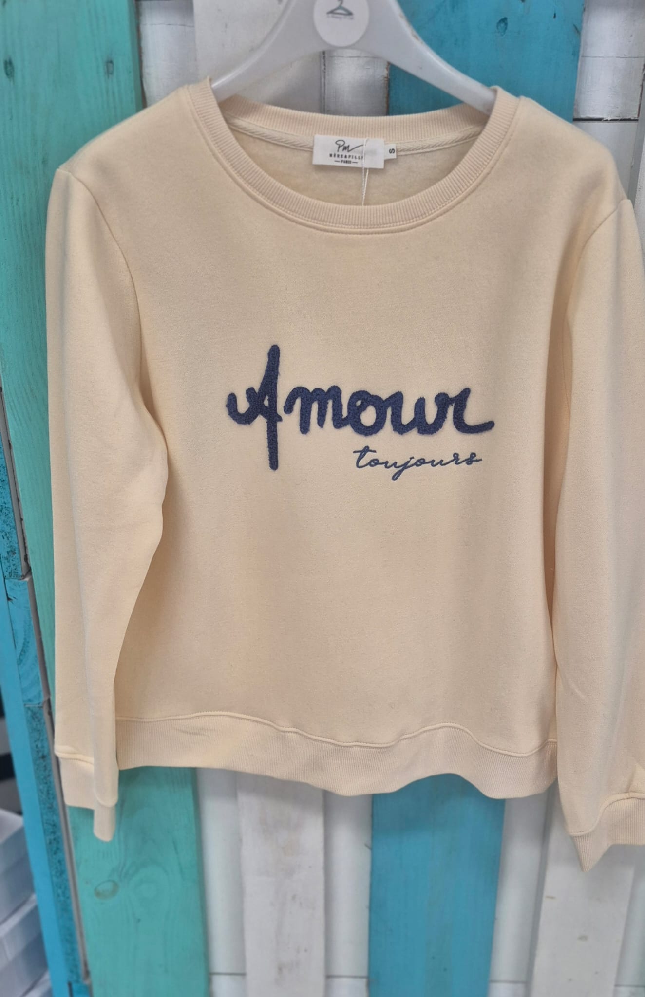 SWEAT AMOUR