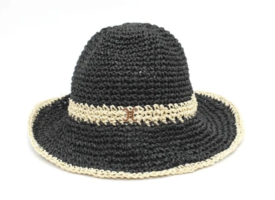 CHAPEAU
