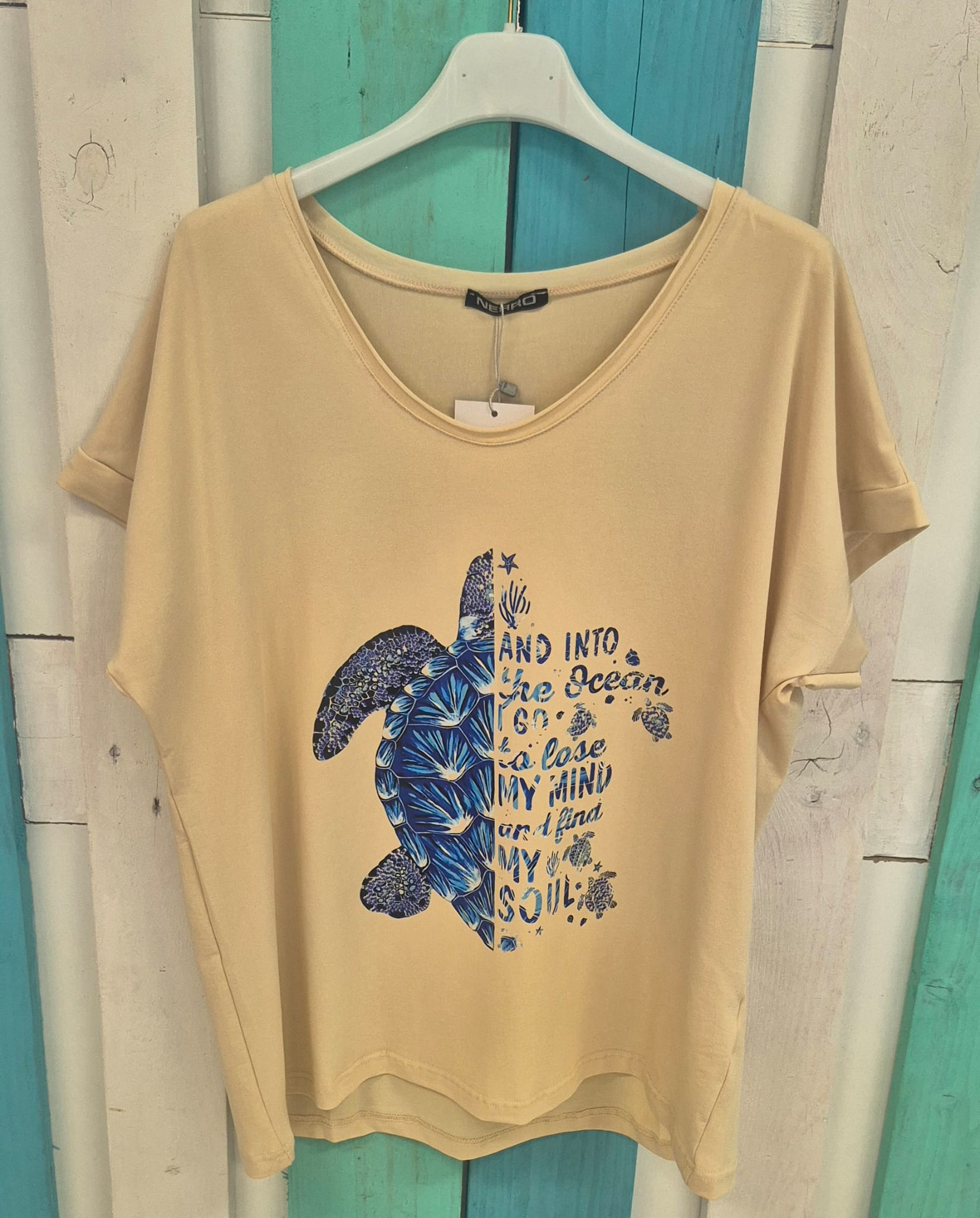 TEE-SHIRT