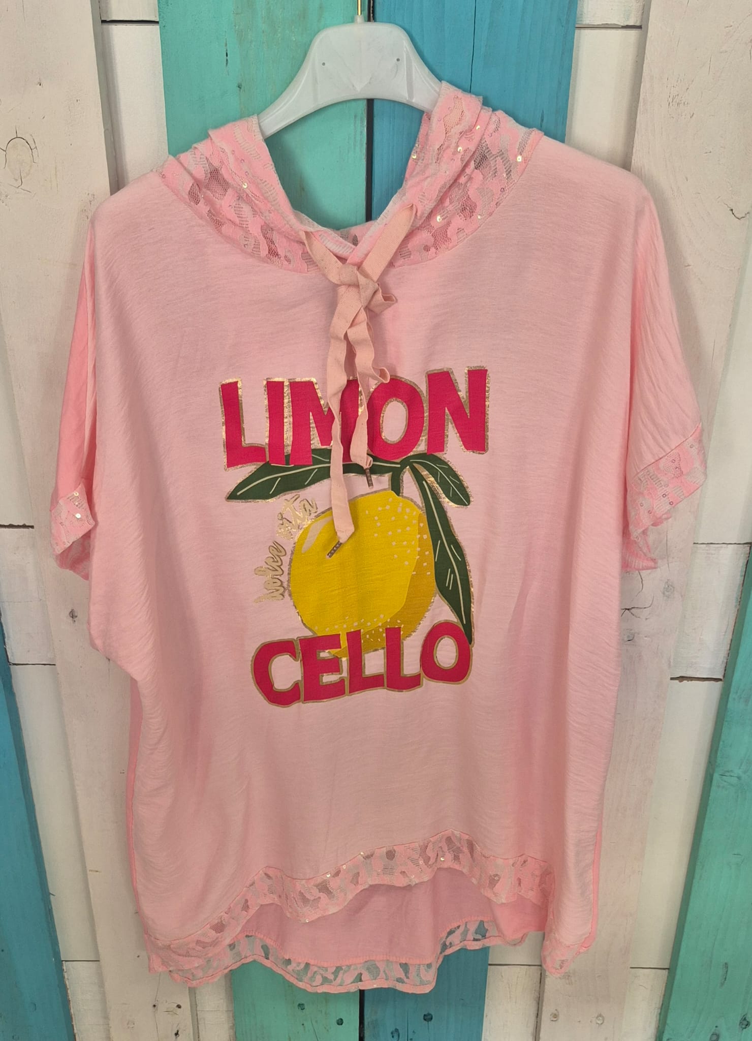 TEE-SHIRT A CAPUCHE