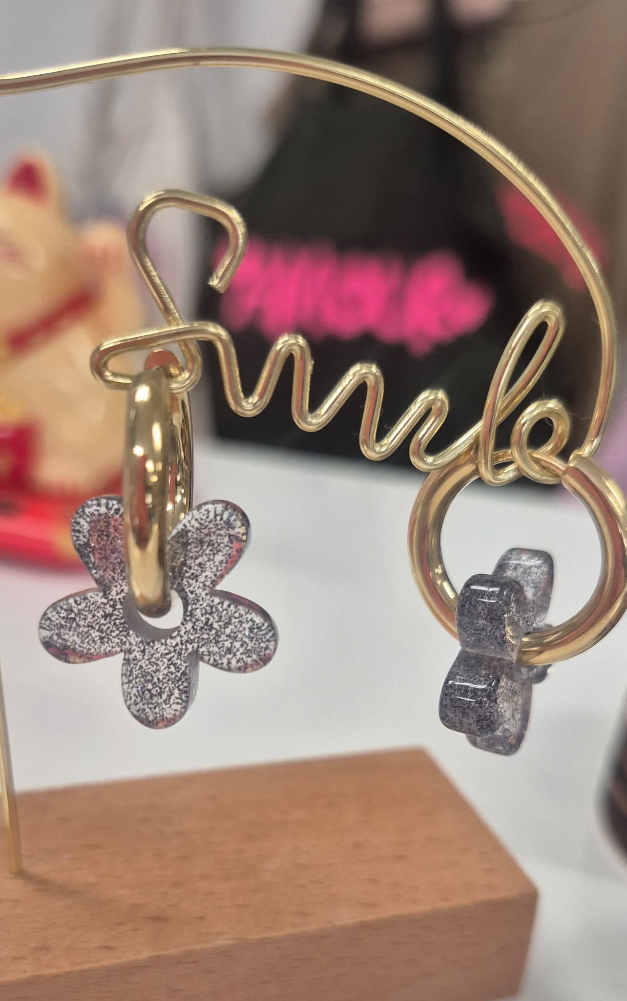 BOUCLES D'OREILLES